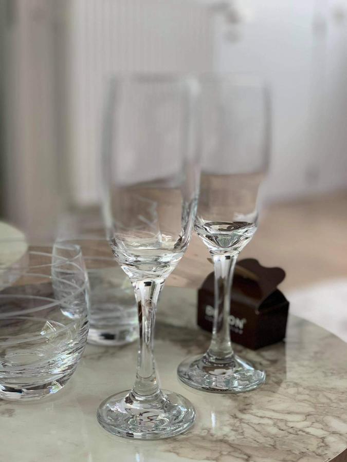 Viktor And Stella Suite By The Minnewater Bruges Exterior photo